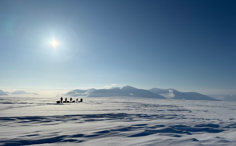 Dag 4: Kaldt og klart over Hornbreen «Svalbard på&nbsp;langs&raquo;